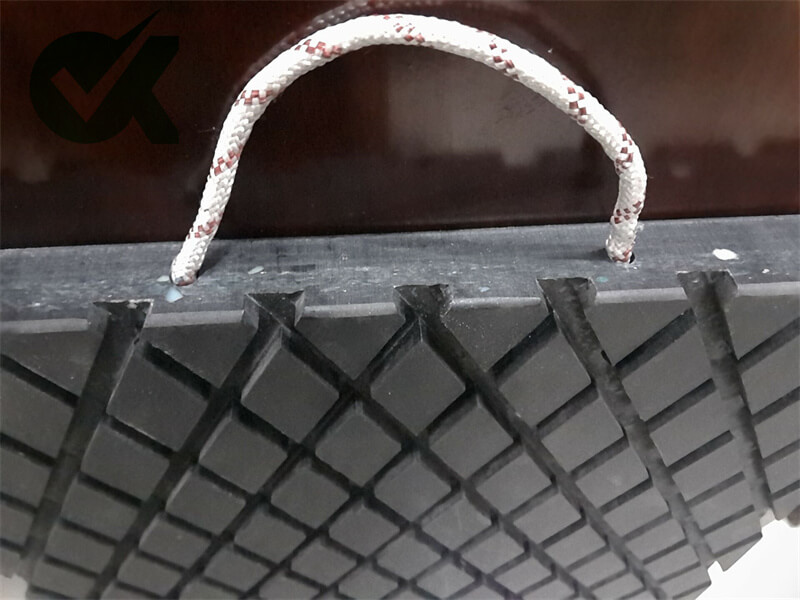 Crane vehicle wear-resistant compression-resistant outrigger pad